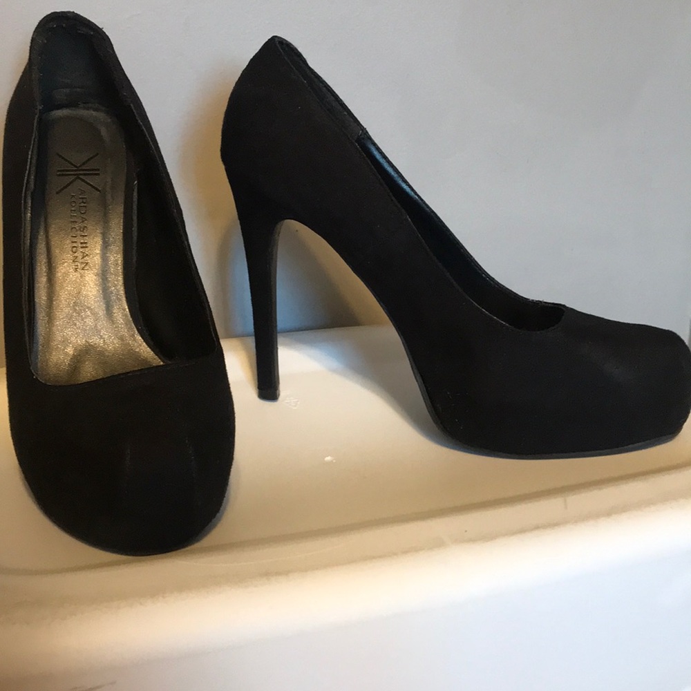 Black heels